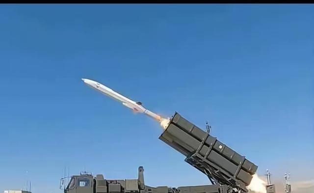 所有中国同胞们，大家要做好心理准备！三月底之前，日本悄悄摸摸要动真格的了。他们准