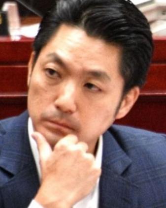 台北市长蒋万安今天表示，在得知“行政院”相关说法后感到不可思议。他直言，民进党当