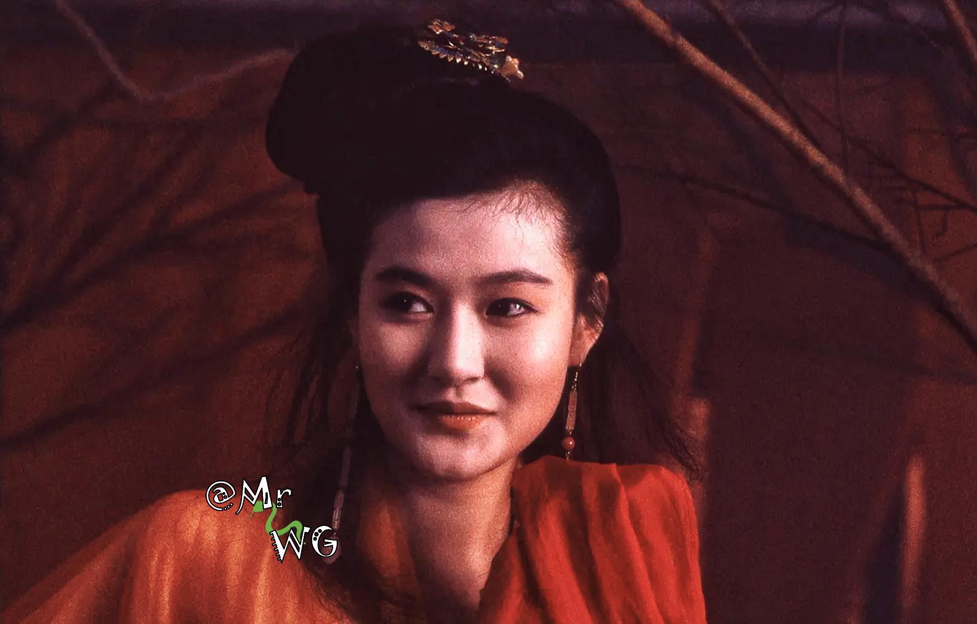 香港电影剧照拾遗 画壁媚姿，妖恋惊魂，侠士朱仲误入古庙，由灯草大师施法、进入墙中