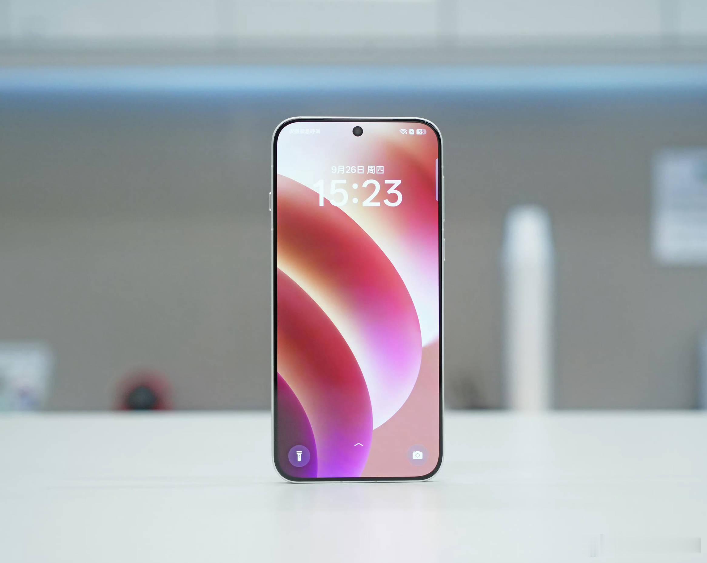 OPPO FindX8正面照，咋说，2024下半年是小屏旗舰年？ ​​​