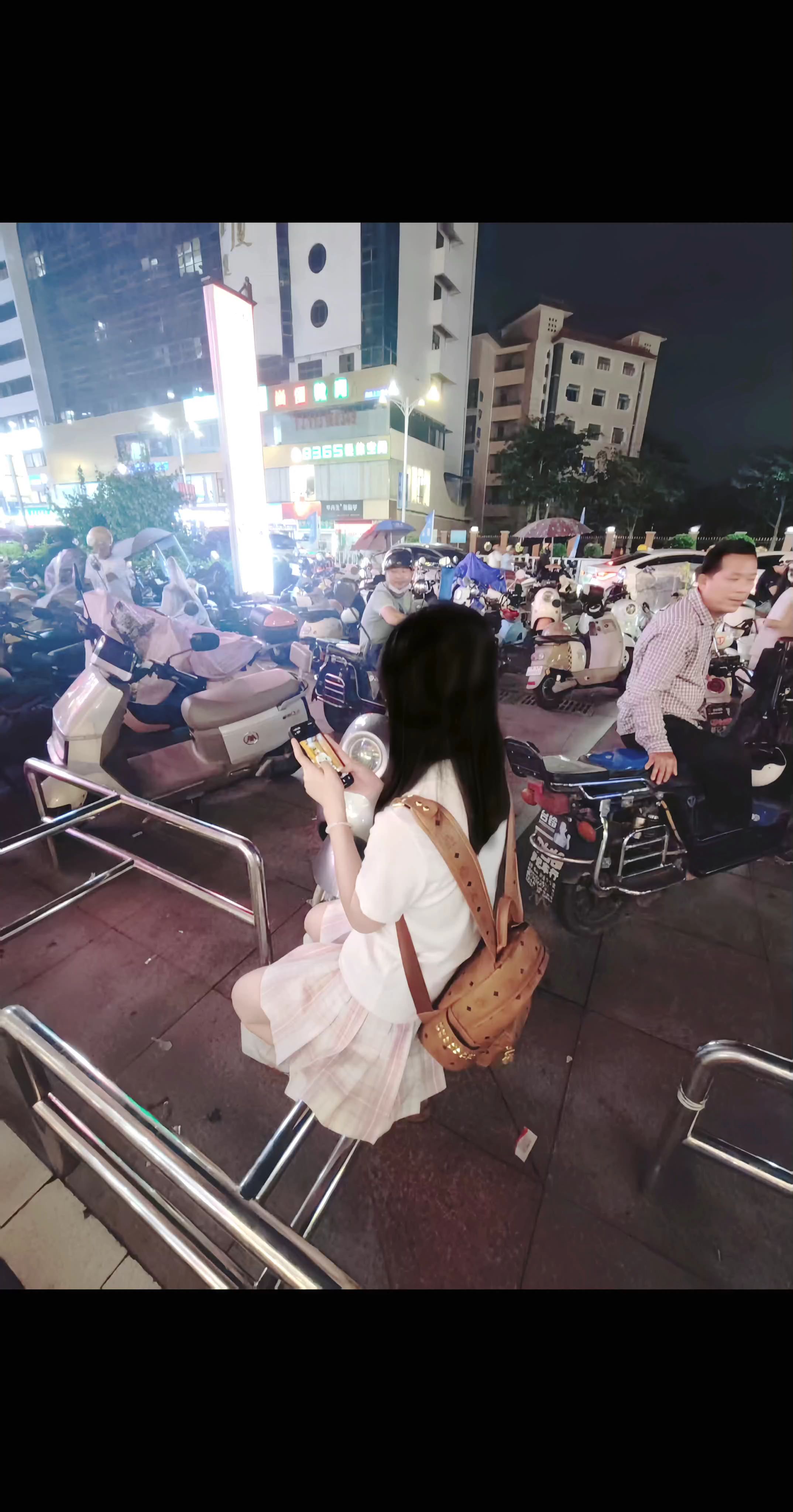 我们淡淡的 慢慢的 顺顺的 ⋆.˚𖦹⋆✮⋆.˚