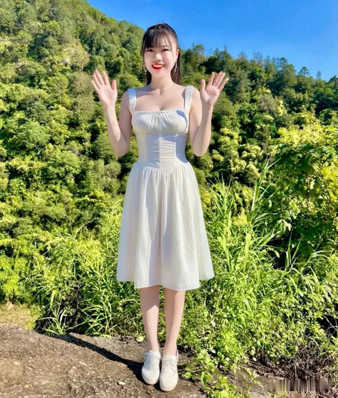 山卡卡里头的菇凉美景美景佳人 高清美女