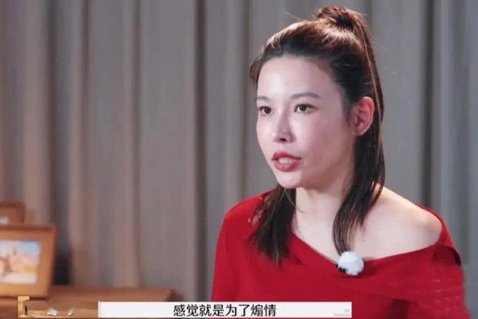 葛夕离婚后给留几手打工葛夕是还没有完全走出过去的感情，还为了经济利益不得不作出的