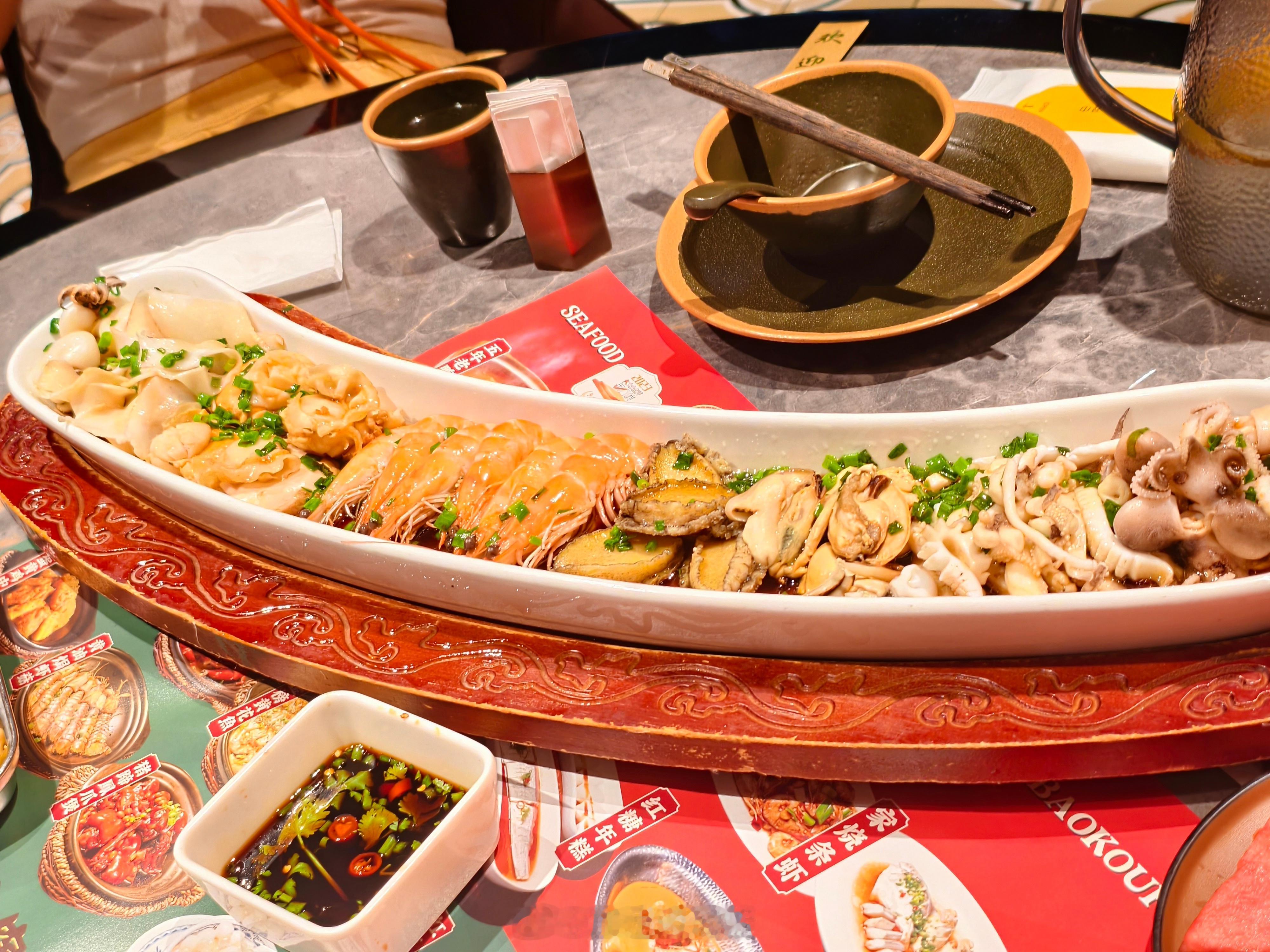 这一份直接满分💯海鲜拼盘，又清爽又管饱我的美食日记美食分享