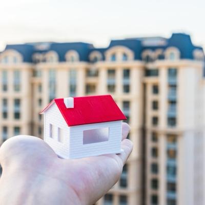 4月13日，江苏省无锡市住房和城乡建设局联合多部门发布两项购房支持政策，分别为《