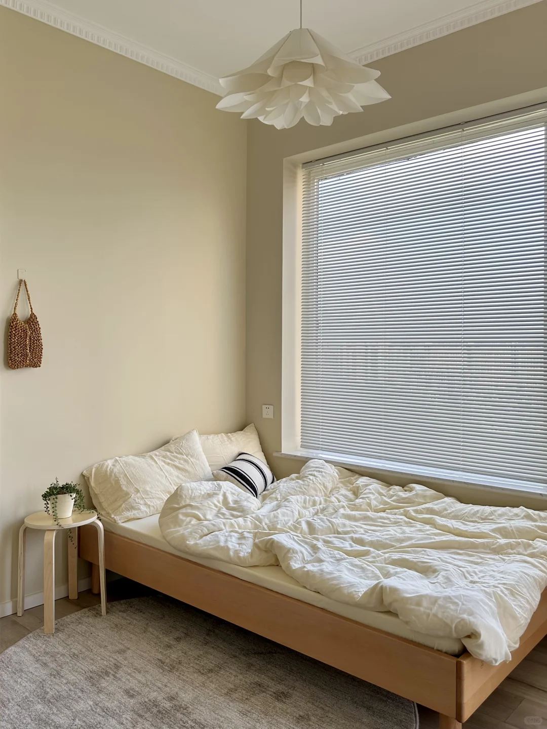 好喜欢我的7m²小卧室！虽小但超好睡˙ᵕ˙