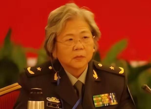 明知对方是军嫂仍保持情人关系，多次与其发生性关系，后被当场抓获，长沙一男子因破坏