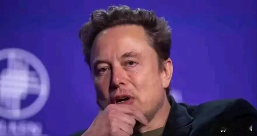 马斯克称美国“以超快速度奔向破产”。
“政府效率部”在社交媒体平台X上写道，“2