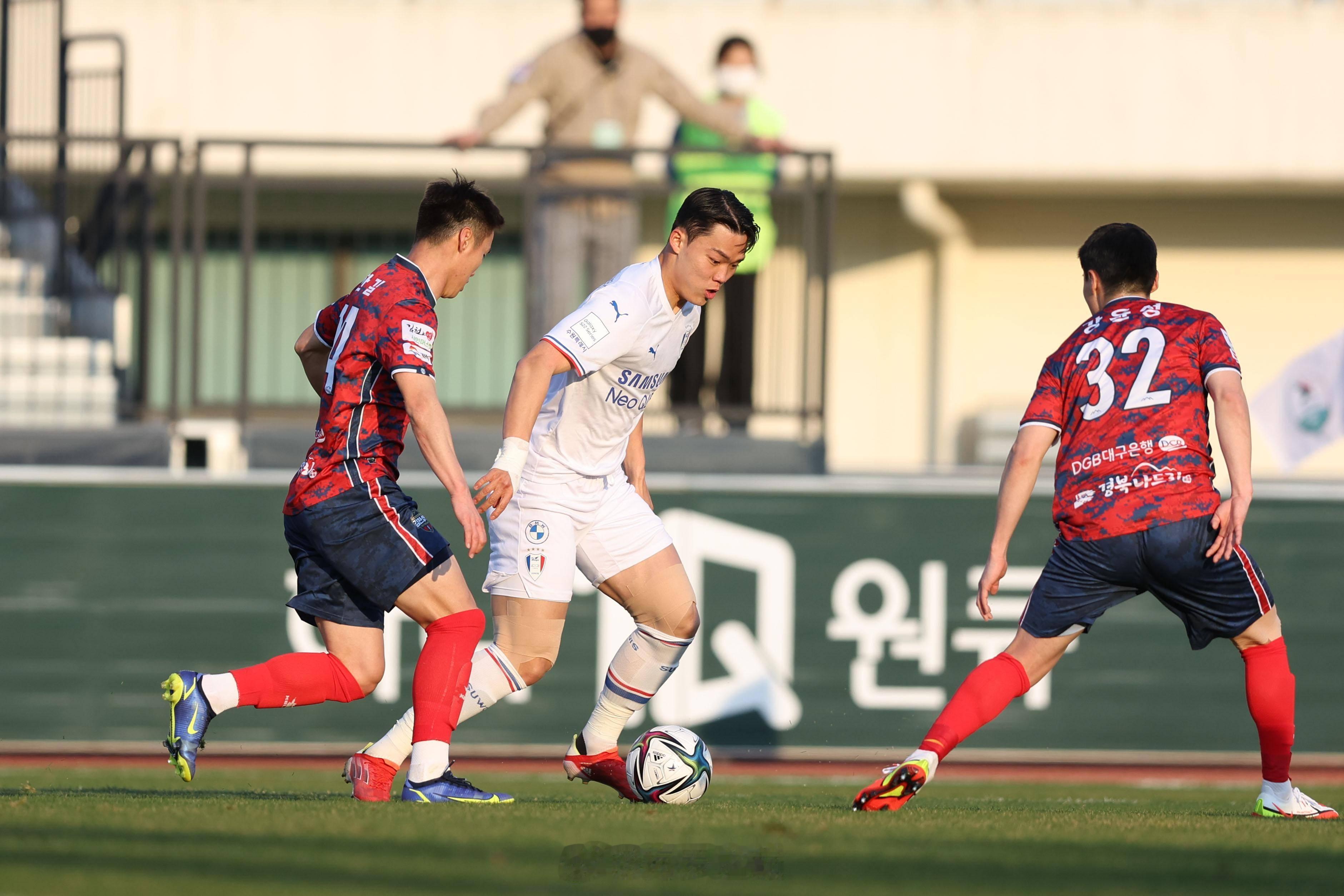 203韩职足球预测                        首尔FC VS