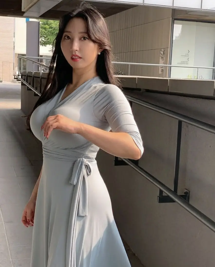 露肩上衣显瘦穿搭 创作者中心 meangirl穿搭 穿出你的chic风...