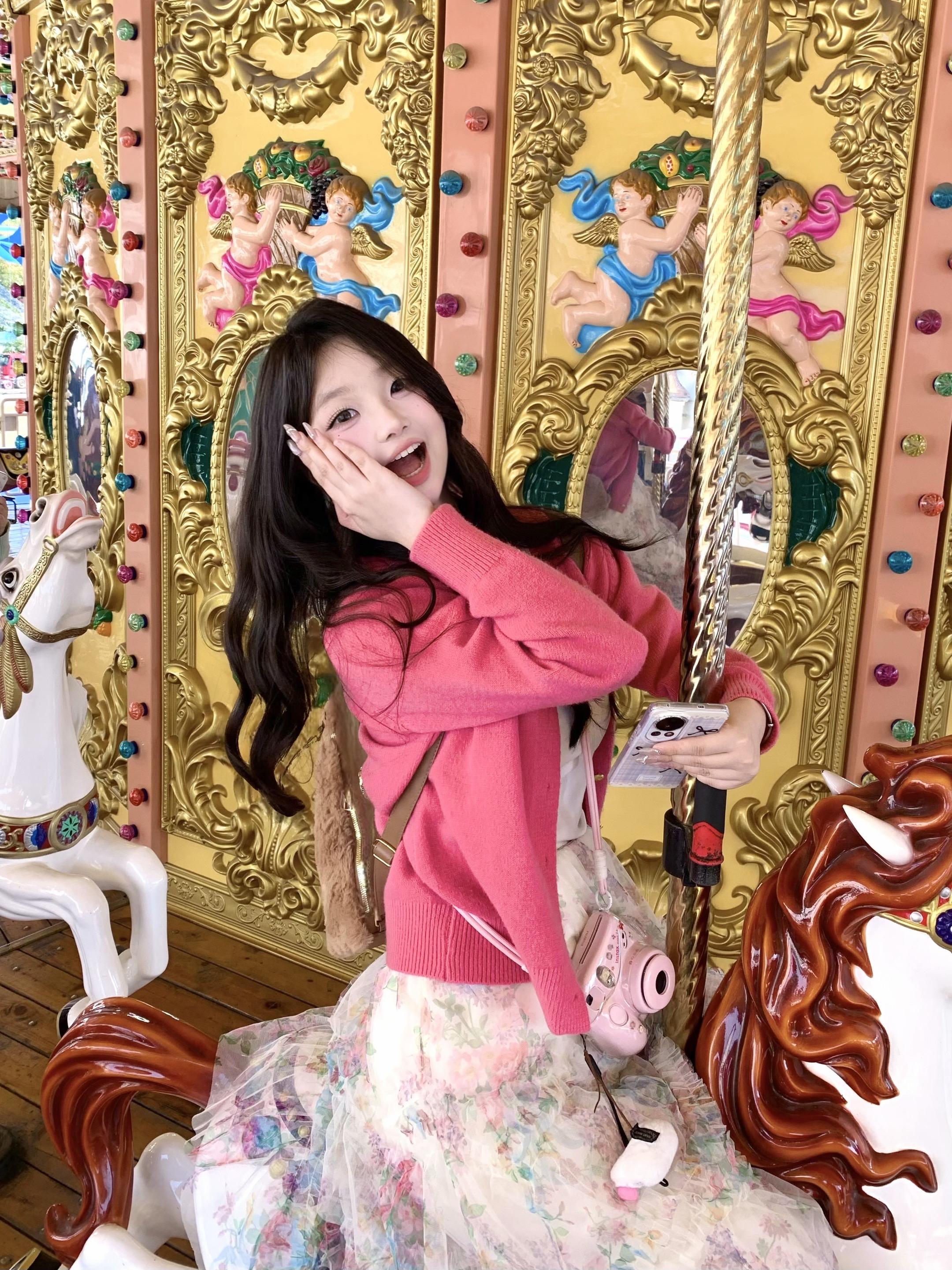 女孩 你太可爱⌯ᐢᗜᐢ⌯ಣ 🎡