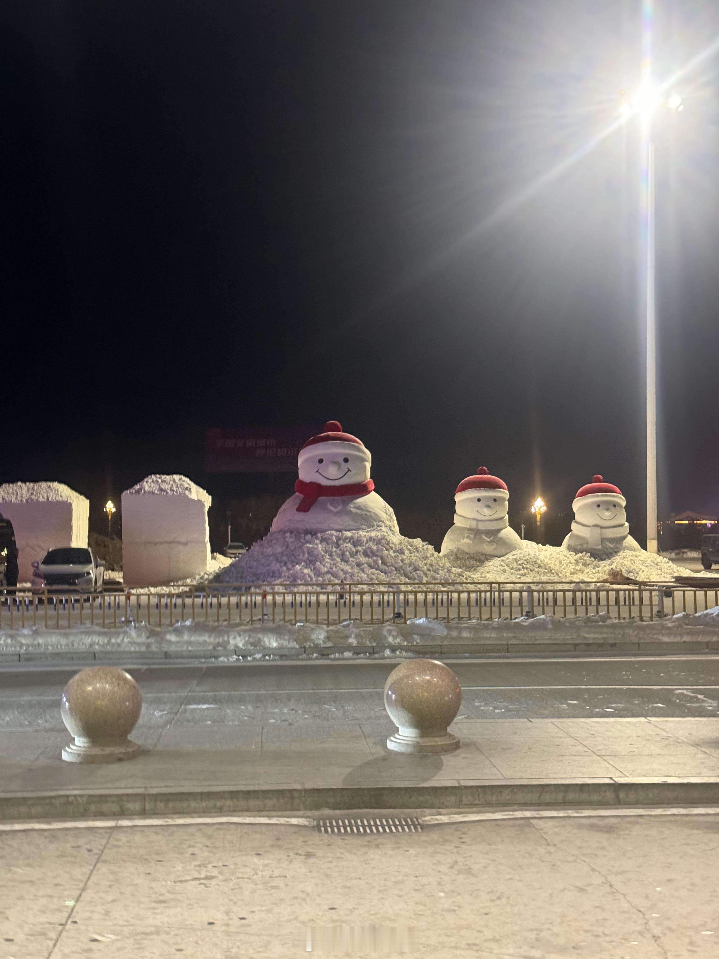 坐了一天的飞机终于到了零下二十多度也没有那么冷 呼伦贝尔·呼伦贝尔海拉尔机场