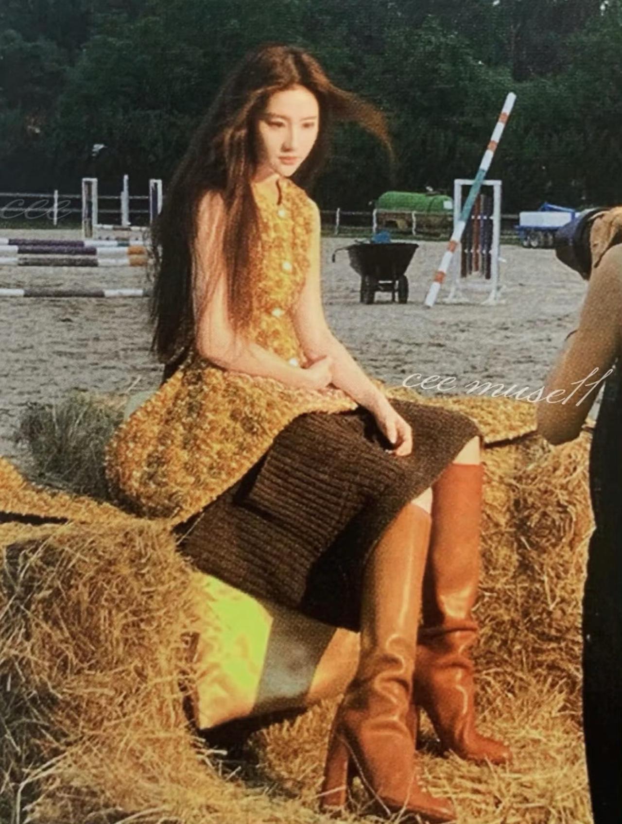 刘亦菲这套造型的另一角度，好有神性