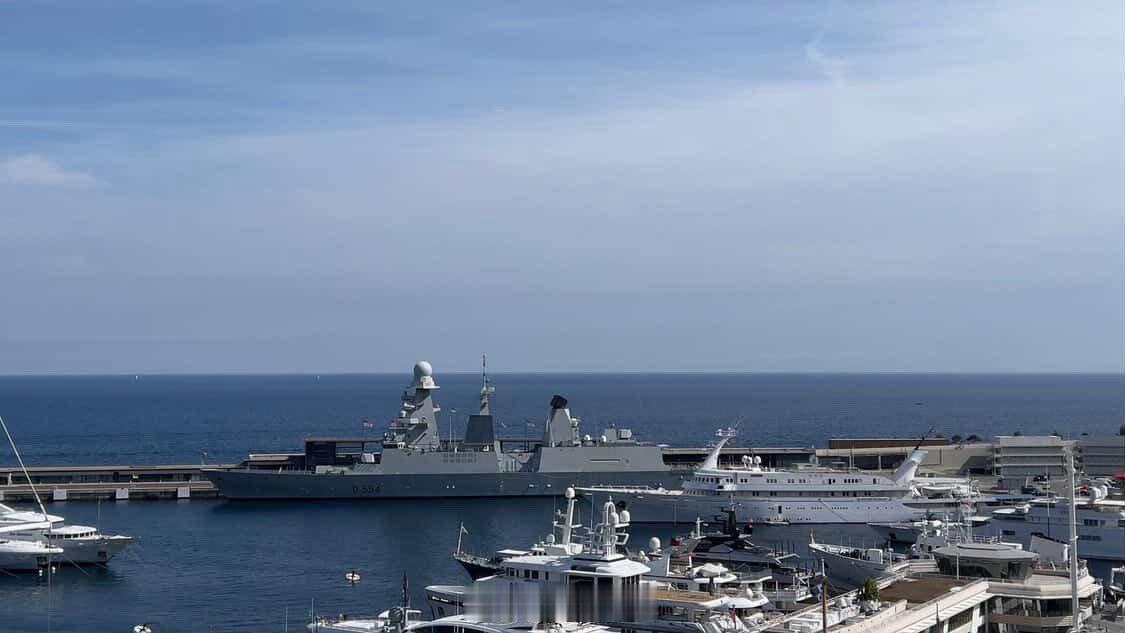 全球武器装备盘点每天认识一件兵器烽火问鼎计划 2026 年 4 月 20 日，意