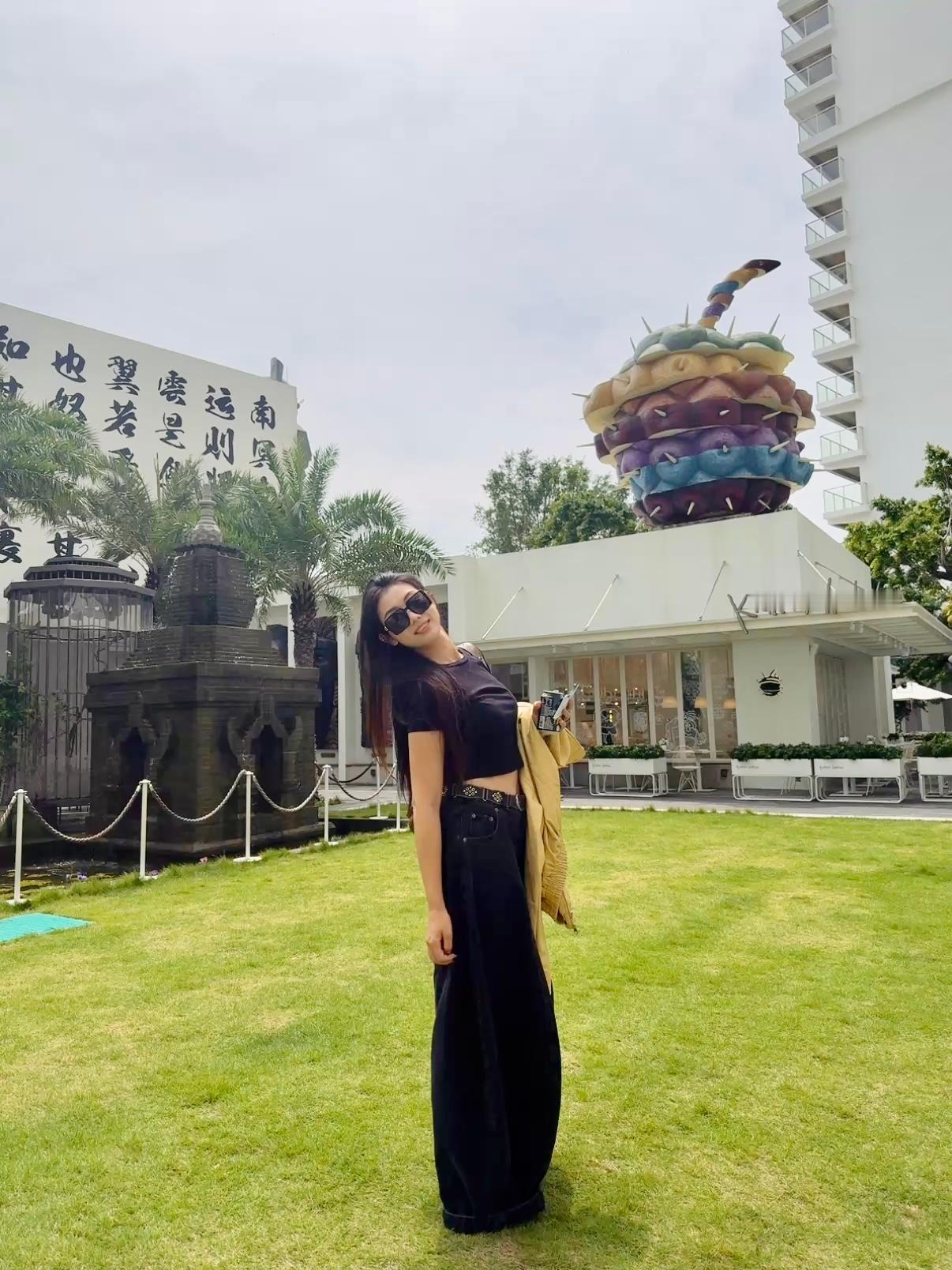 北海蛮美的！就是热了点！一下从十几度到三十度真的库库冒汗今天拍的车照片好像还不能