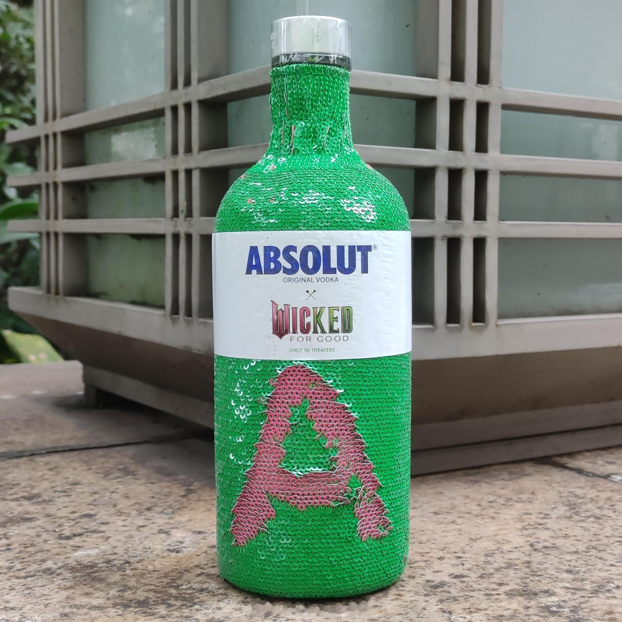 ABSOLUT WICKED，背景 网页链接绝对伏特加 绝对伏特加收藏 ABSO