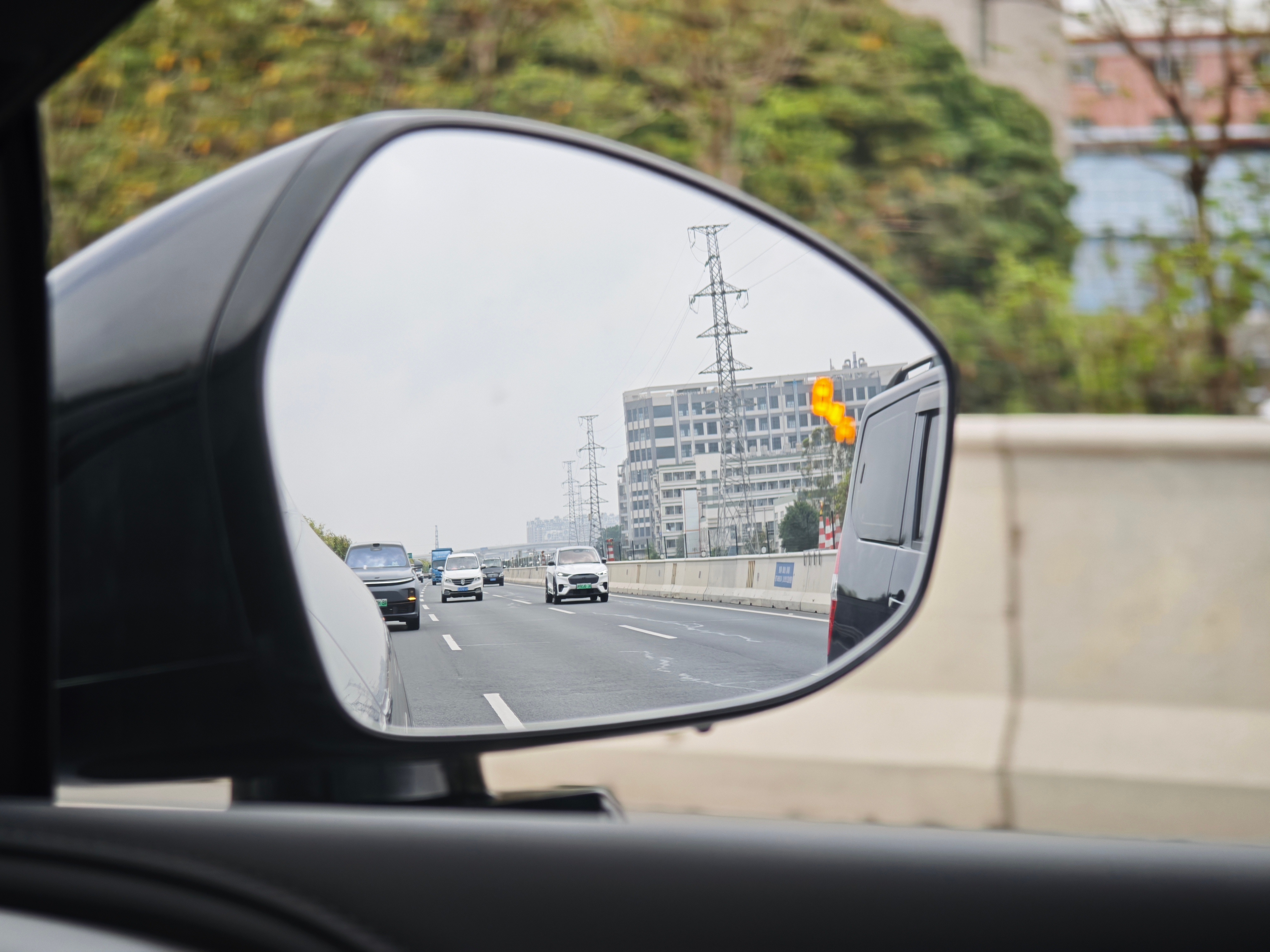 开着小鹏的车去小鹏发布会，VLA2.0到底有多厉害？今天下午到明天，我会一直和大