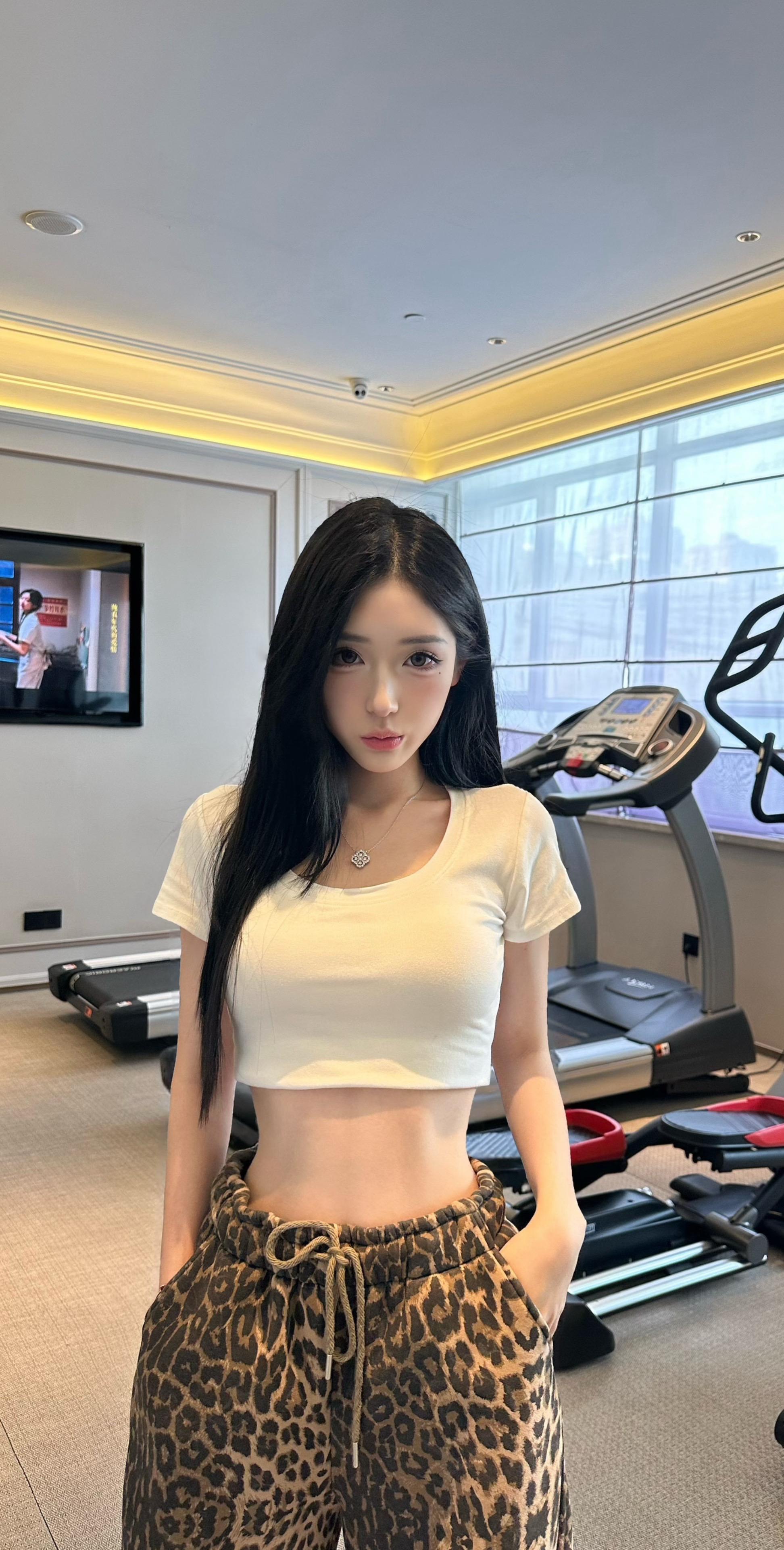 腰围56 所以我这人没什么肚量。