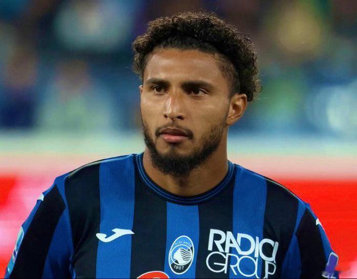 都灵体育报：据说斯帕莱蒂已将埃德森视为中场理想引援。他的合同持续到2027年，虽