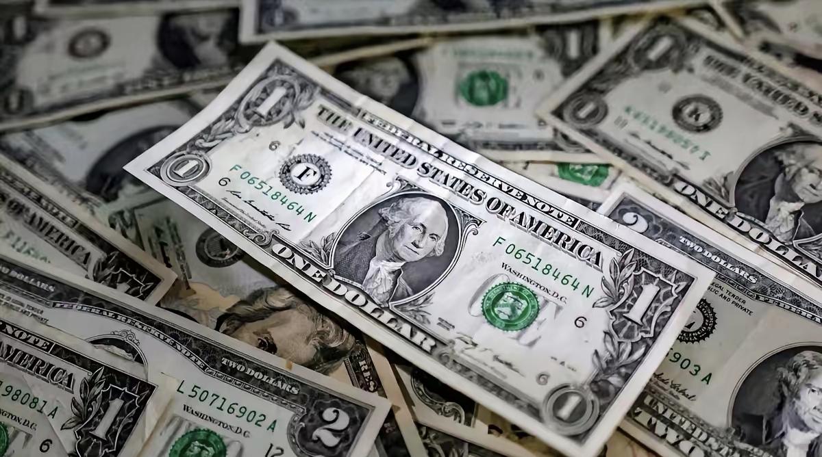 阿俄：“阿中，你家什么情况？”
阿中：“咋的了？”
阿俄：“你家GDP怎么又下滑