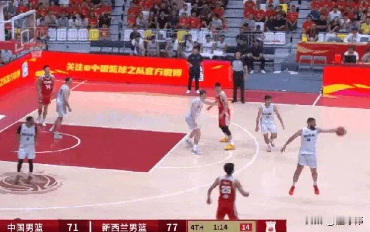 朱俊龙谈发球失误：

“确实很不应该，是我的问题。那个失误很致命，特别是在最后关