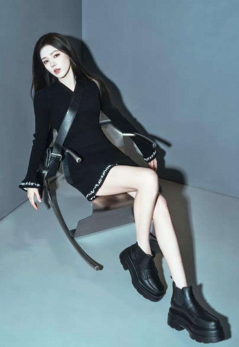 今日份@张予曦 ，[比心]