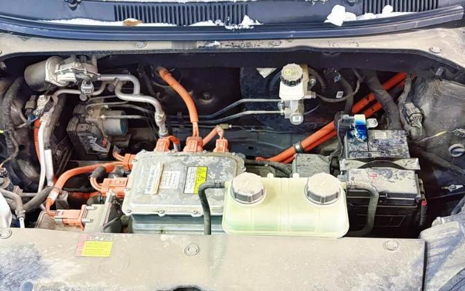 缤果PLUS二保实录
一直以为纯电车保养无非就只是走一个过场，但是在真正体验之后