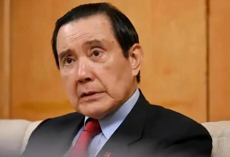 大陆要看清现实了，只要台湾还有马英九、朱立伦、洪秀柱这些人在，想靠和平方式统一恐