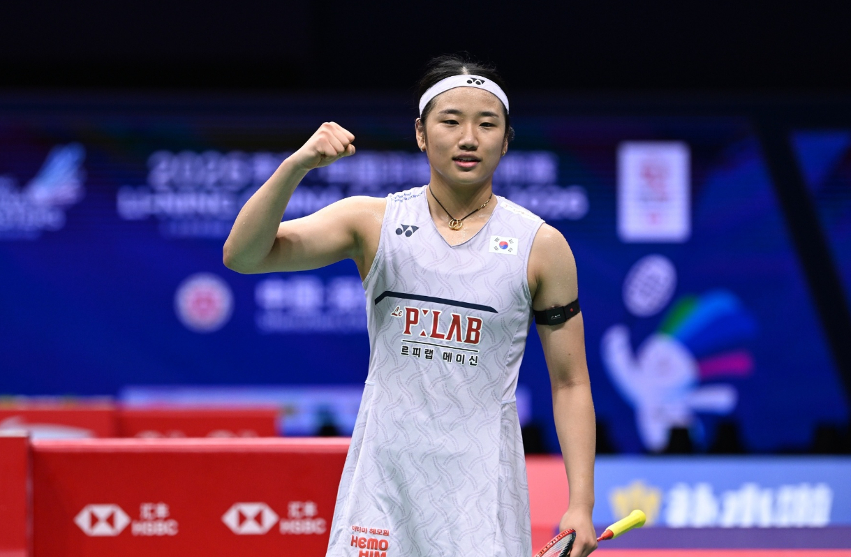 2026中国羽毛球大师赛 [我来了]安洗莹21-17 21-6宫崎友花火力全开，