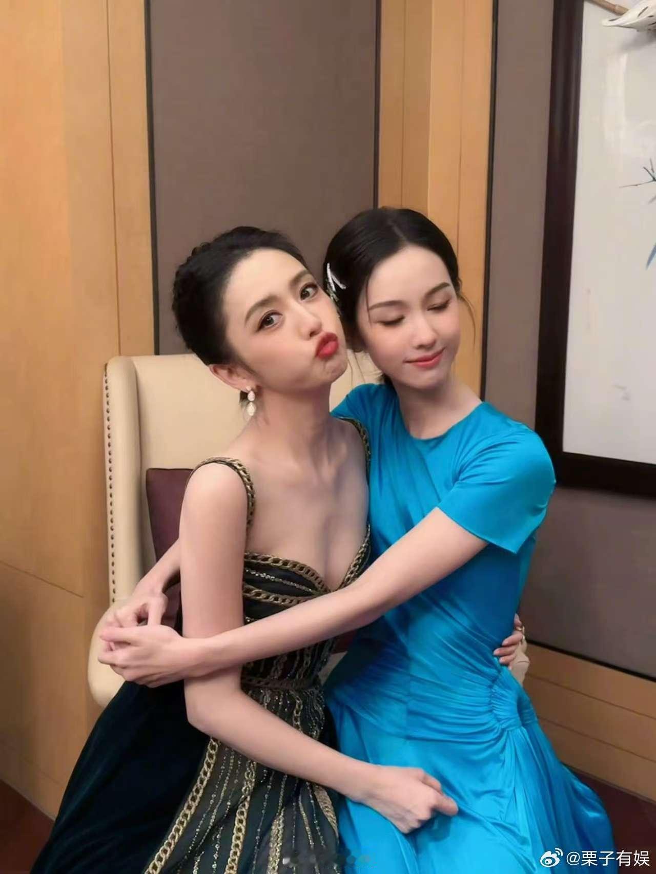 陈都灵国剧盛典合照陈都灵发了好多合照陈都灵发了好多合照，好好好，