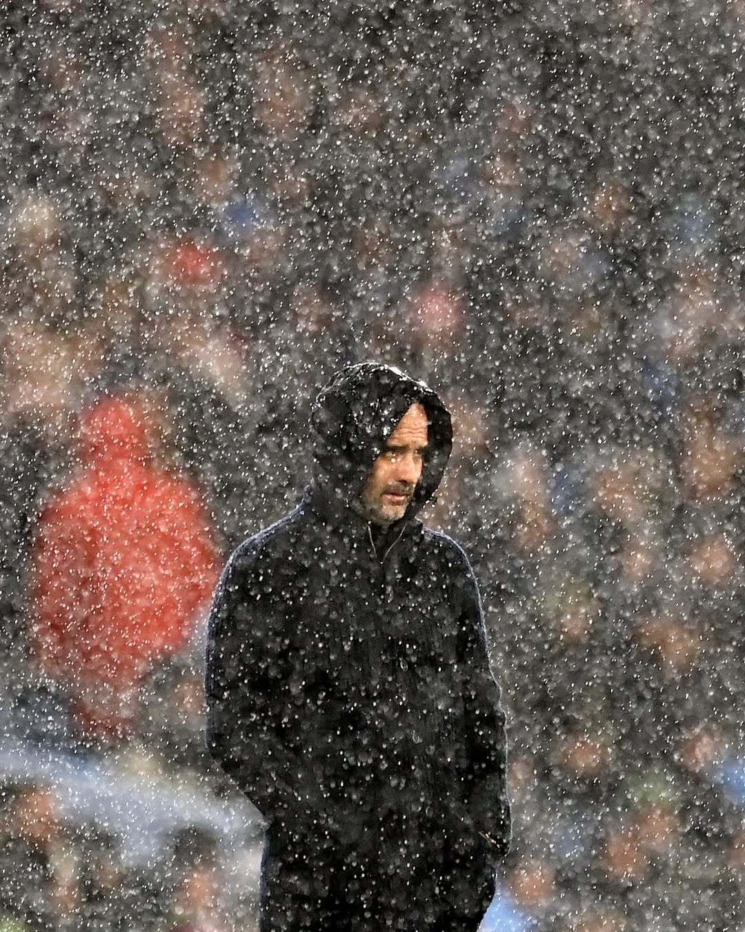 欧冠 🌧️ 