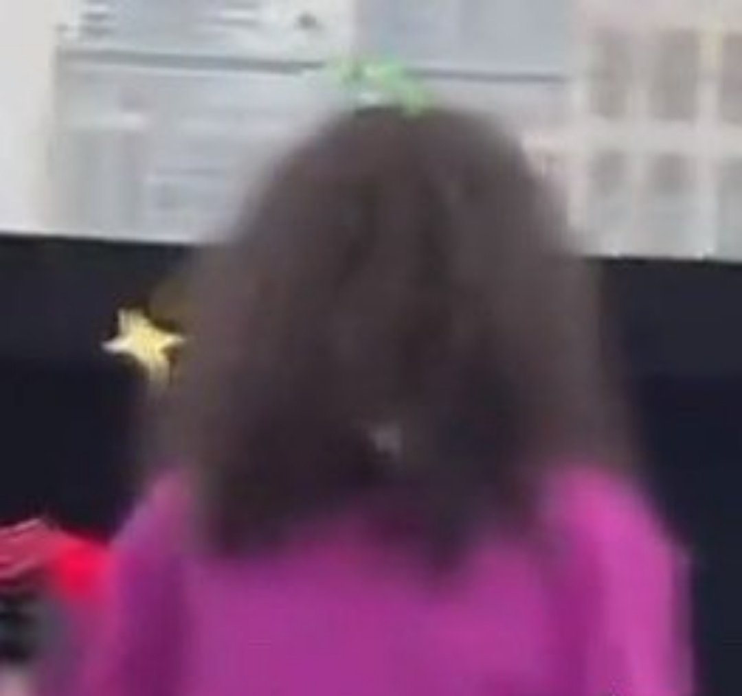 王鹤棣不明显属性头像王鹤棣爆炸头长发 OMG王鹤棣不明显属性头像 🈶 