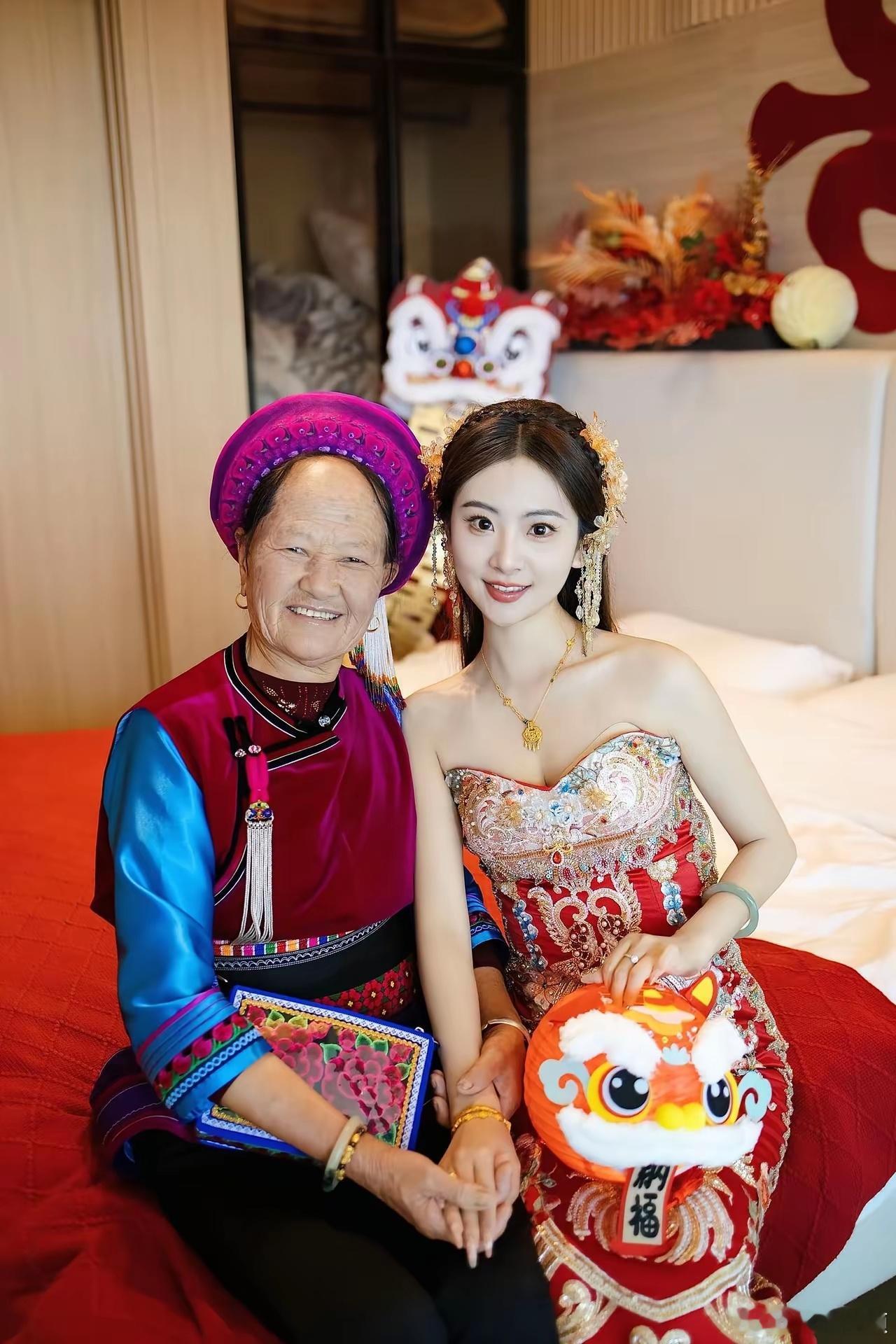 这么美丽的新娘真是太少见了，一眼就能让人爱上。