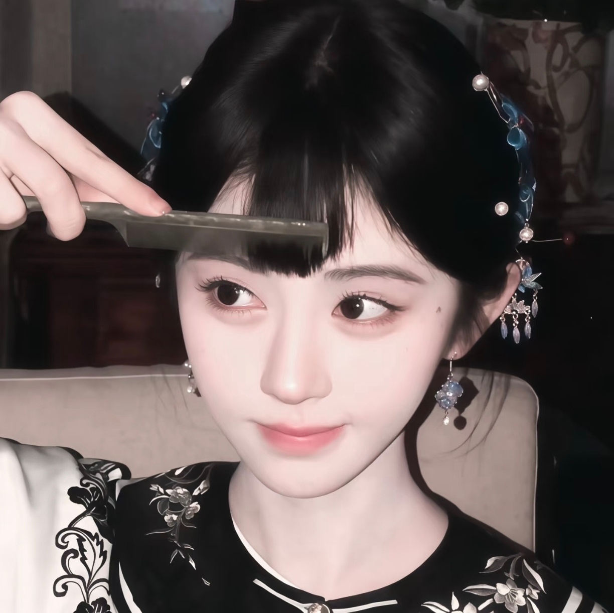 一起来梳刘海～ 