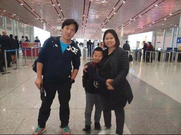 好久未见到他了，据说账号被封了。难得的是，今天终于看到了他当初意气风发，卖了北京