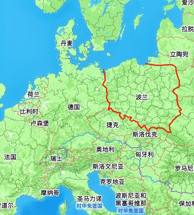 波兰已经是中等发达国家！

当年苏联解体的时候，波兰还是比较贫穷的，结果经过三十