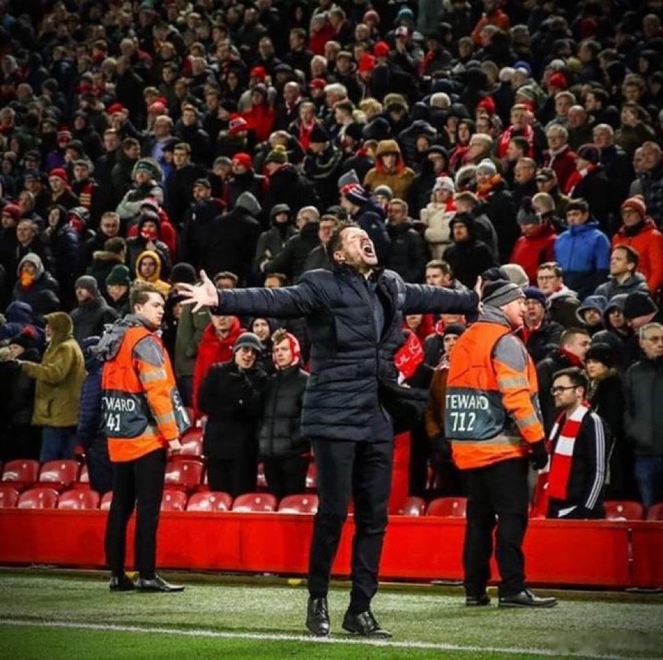 恭喜西蒙尼再次率领马竞晋级欧冠4强马竞1比2巴萨欧冠联赛热点现场 争取晋级决赛！