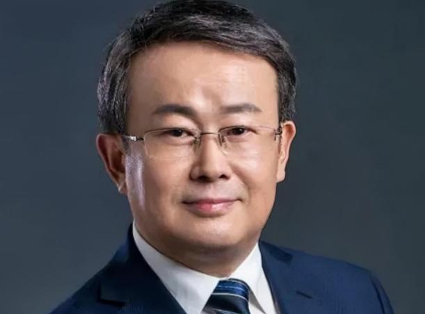 项立刚6月1日发出振聋发聩的一问：为什么华为每一次成功都会招来学术界某些人的反对