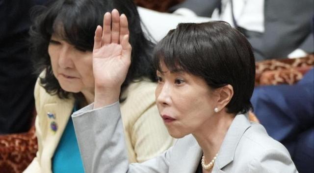 日本时事通讯社7月16号发布的民调显示，首相高市早苗内阁支持率，自去年10月上台