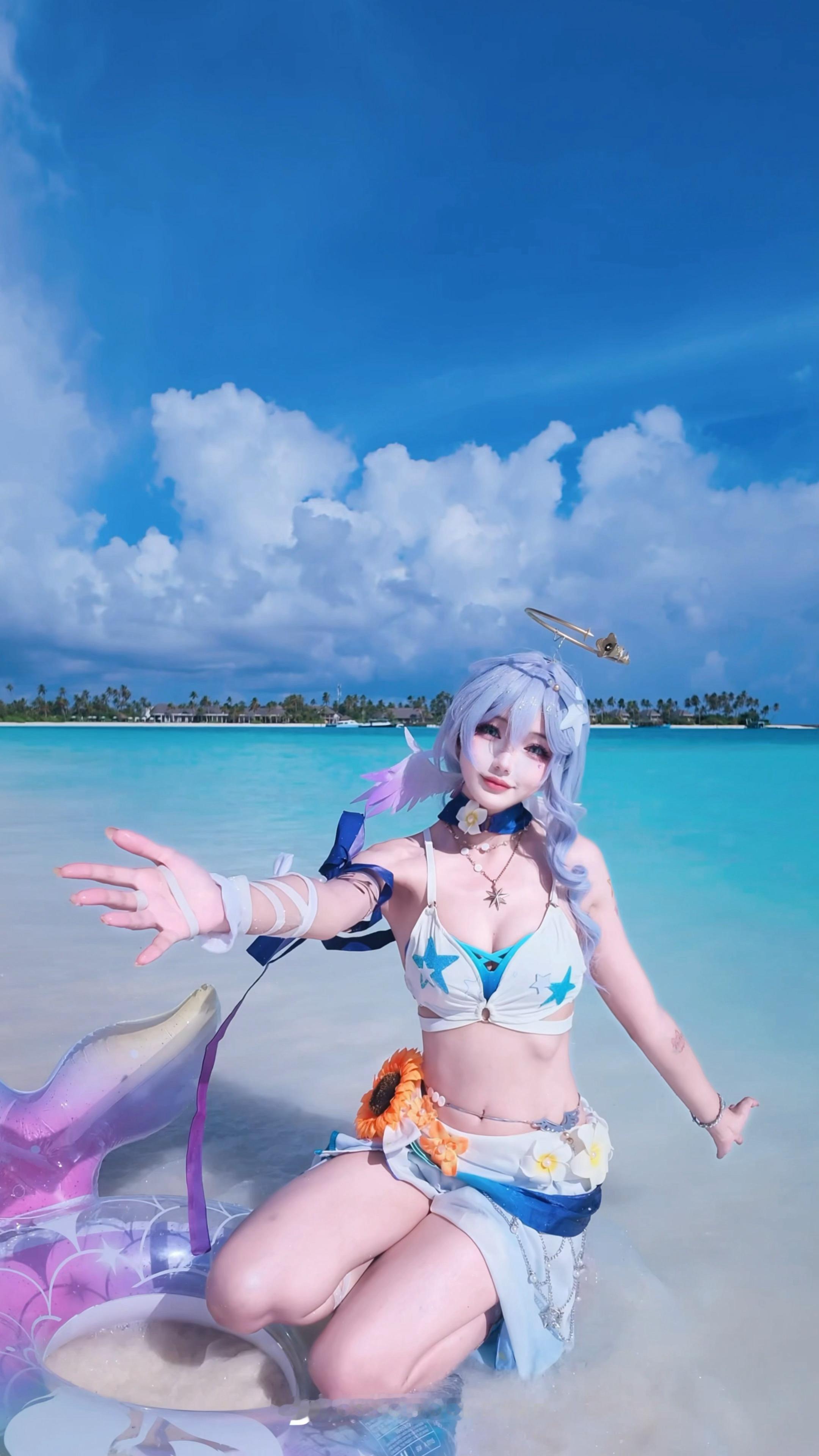 知更鸟晴歌🎶in马尔代夫🏖️cosplay知更鸟知更鸟晴歌崩坏星穹铁道  c