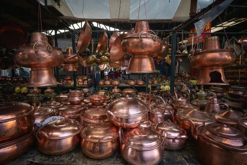 西藏是我国铜矿资源最丰富的地区，具有改变中国"贫铜"现状的战略潜力[^1^]：