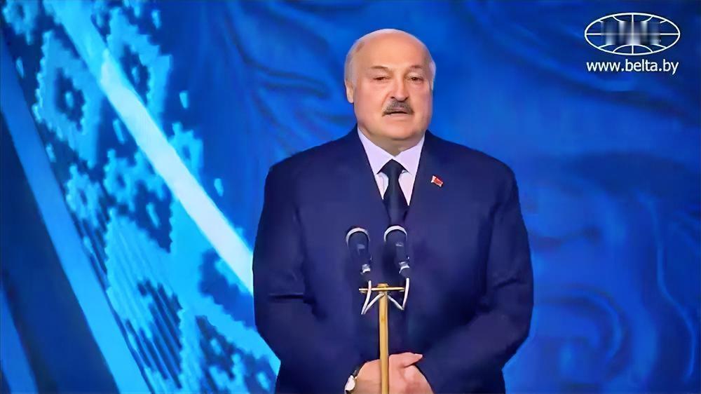 卢卡申科辛辣“感谢”特朗普：直白暴露野心！委内瑞拉剧本白俄绝不上演
 
当地时间