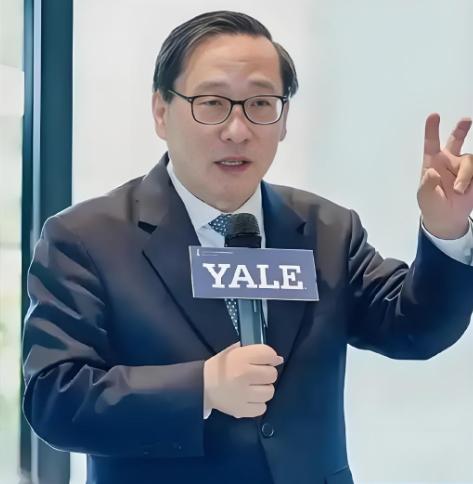 太解气了！非洲代表无端道德绑架，要求中国无偿援助非洲、帮非洲脱贫！高志凯直接硬刚