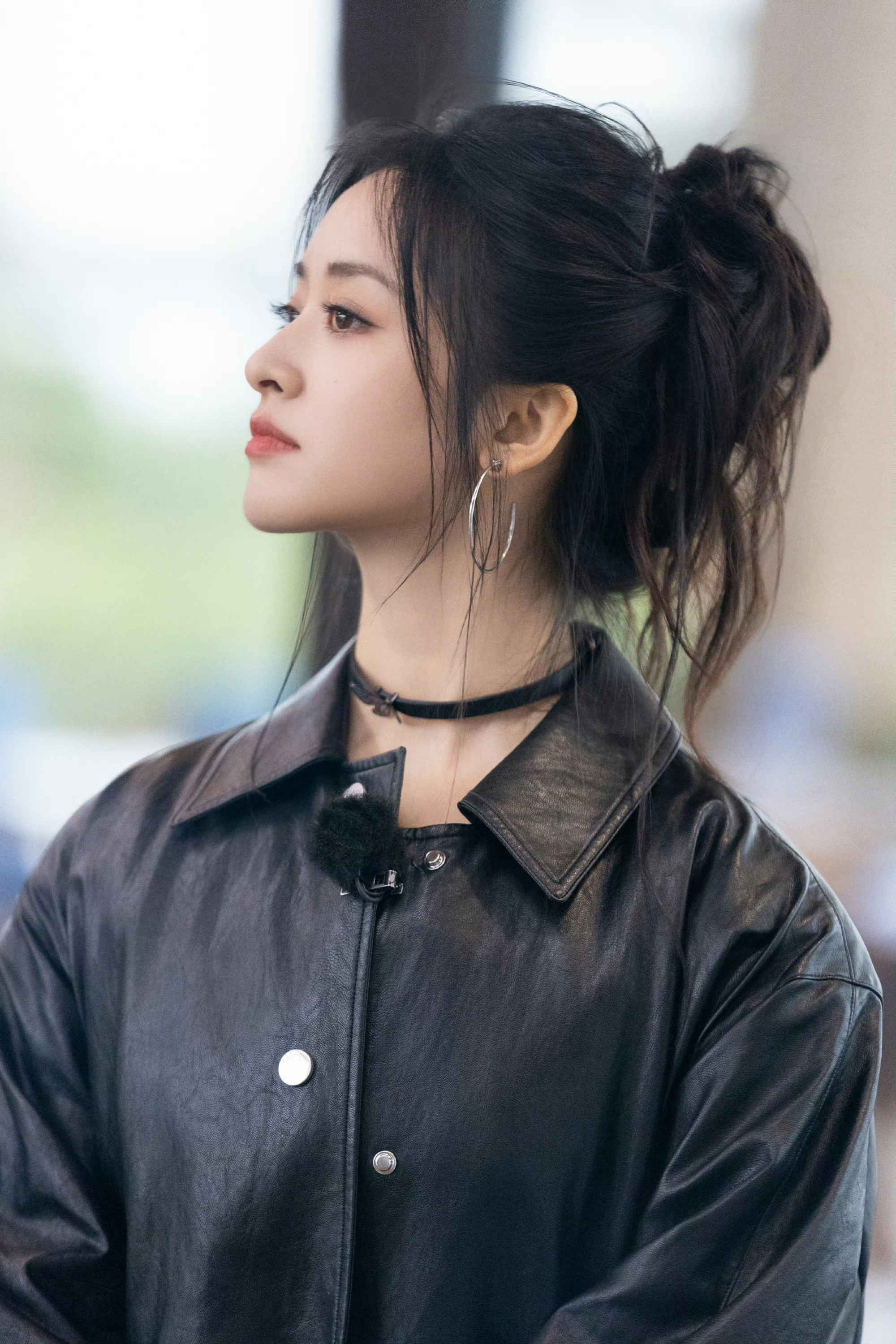 沈月持证上岗沈月在这个特别的日子持证上岗啦，真的好期待，抓住这个元气满满的沈月