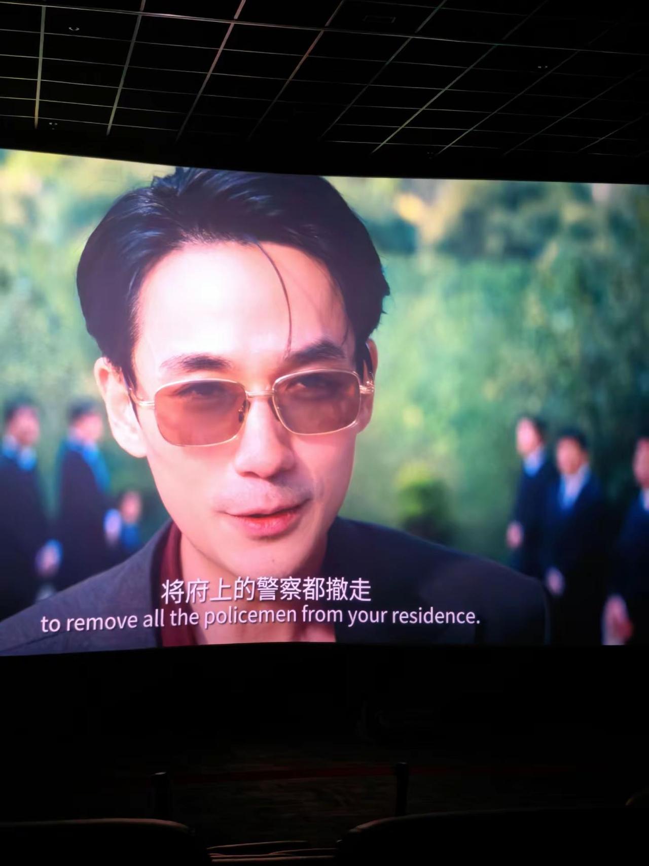 演技与实力并存的演员 太帅了😎，爱死了❤