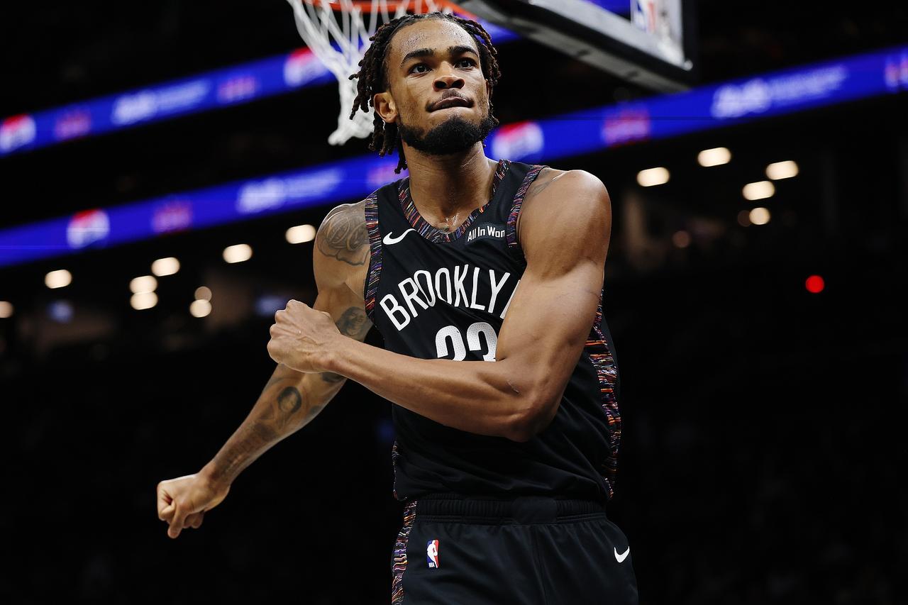 手握5210万美元空间！兰德尔交易后湖人成联盟唯一

看NBA上咪咕视频，手握5