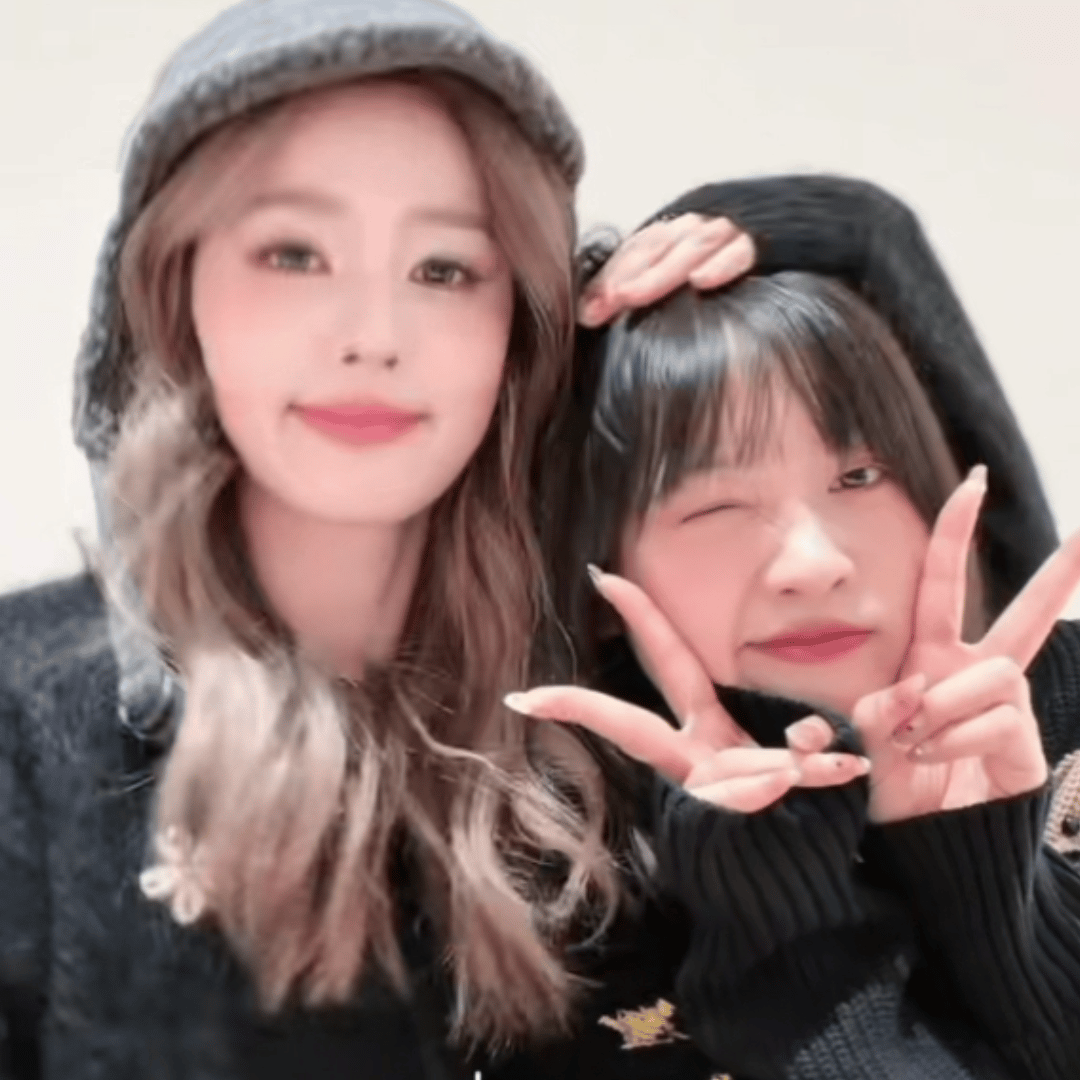 多幸运有像你这样的朋友又一次被一鹿呵护感动哭了很欣慰鹿鹿身边一直有个爱着她陪着她