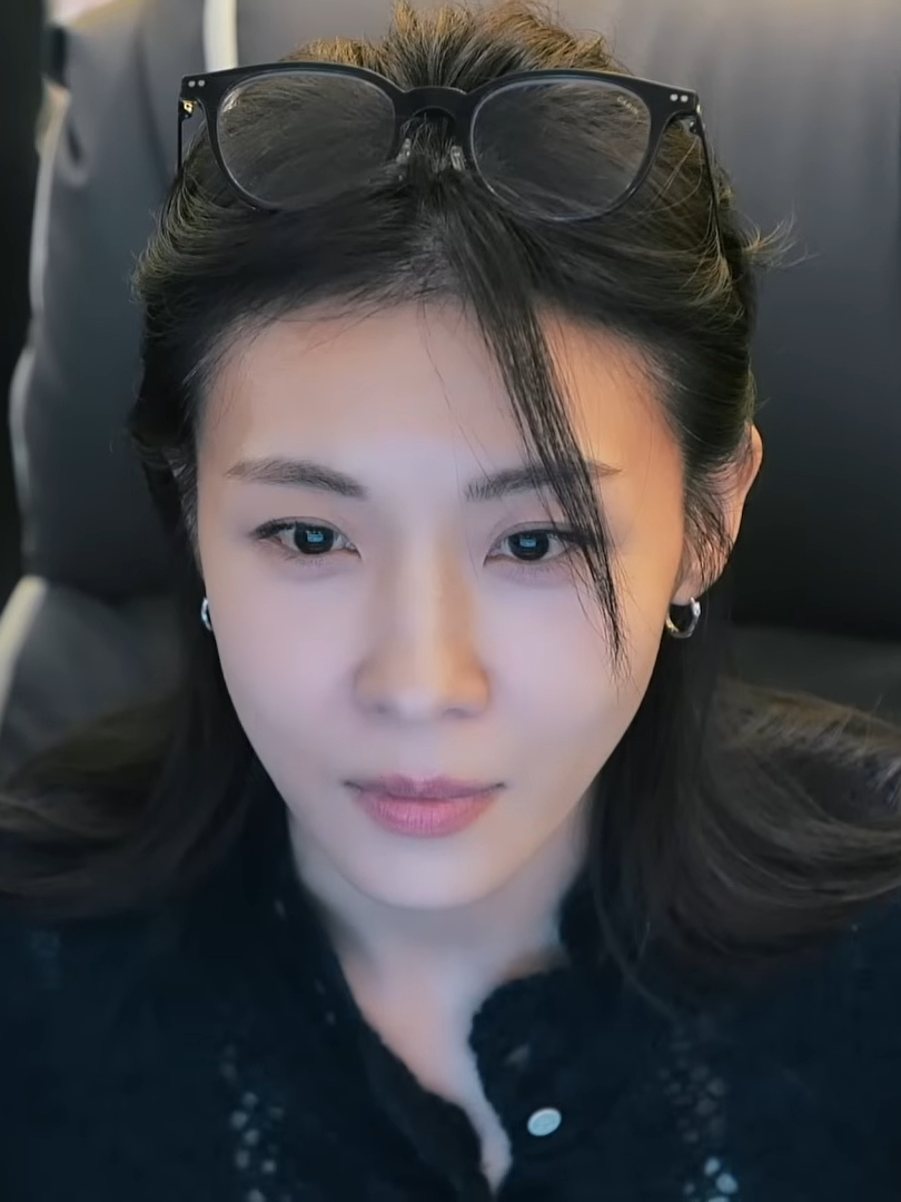 河智苑欧尼我也是女人啊......