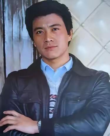 “李向阳”“高加林”老去了，且老去的模样如此惨烈，着实令人唏嘘！
近期，偶然看到