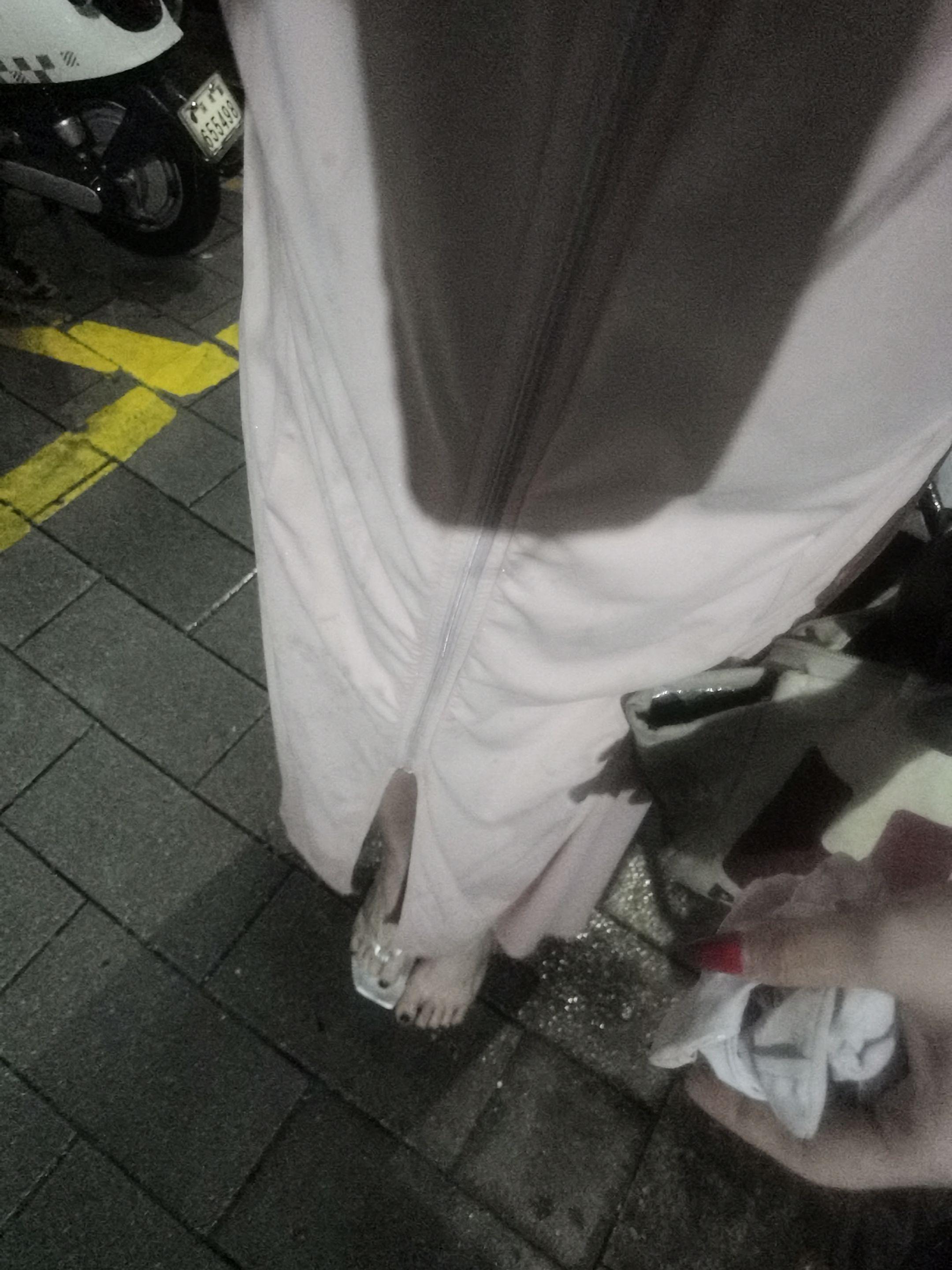 我们只需要被自己认可 就足以抵抗 这世界上所有的风雨